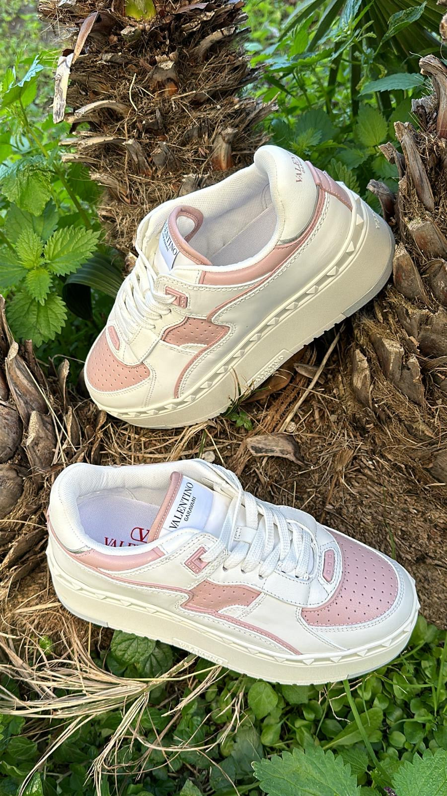 Valentino Garavani SNEAKER FREEDOTS XL IN VITELLO