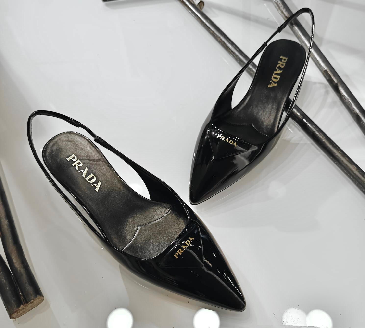 Prada Décolleté slingback in vernice