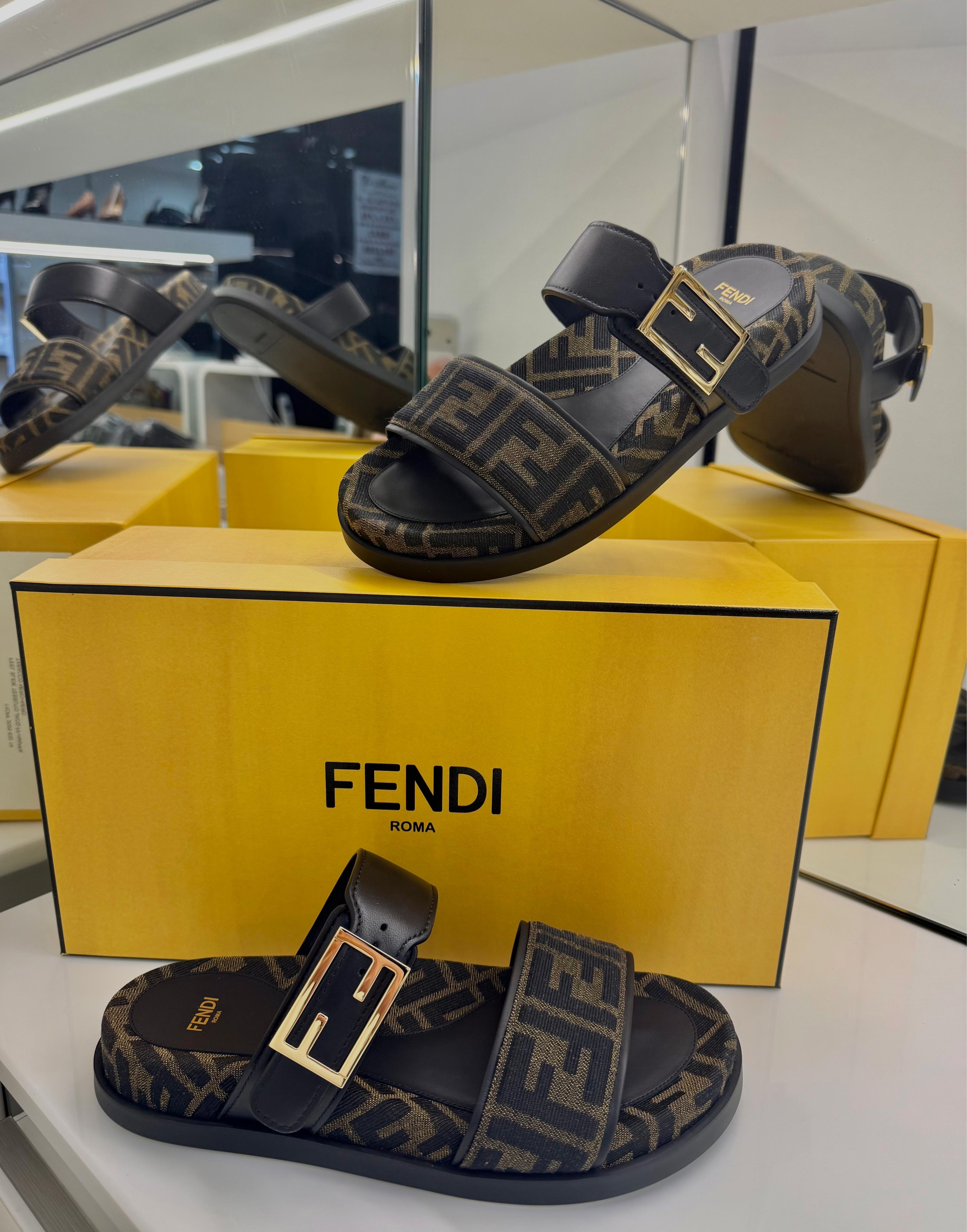 FENDI CIABATTA DOPPIA FASCIA