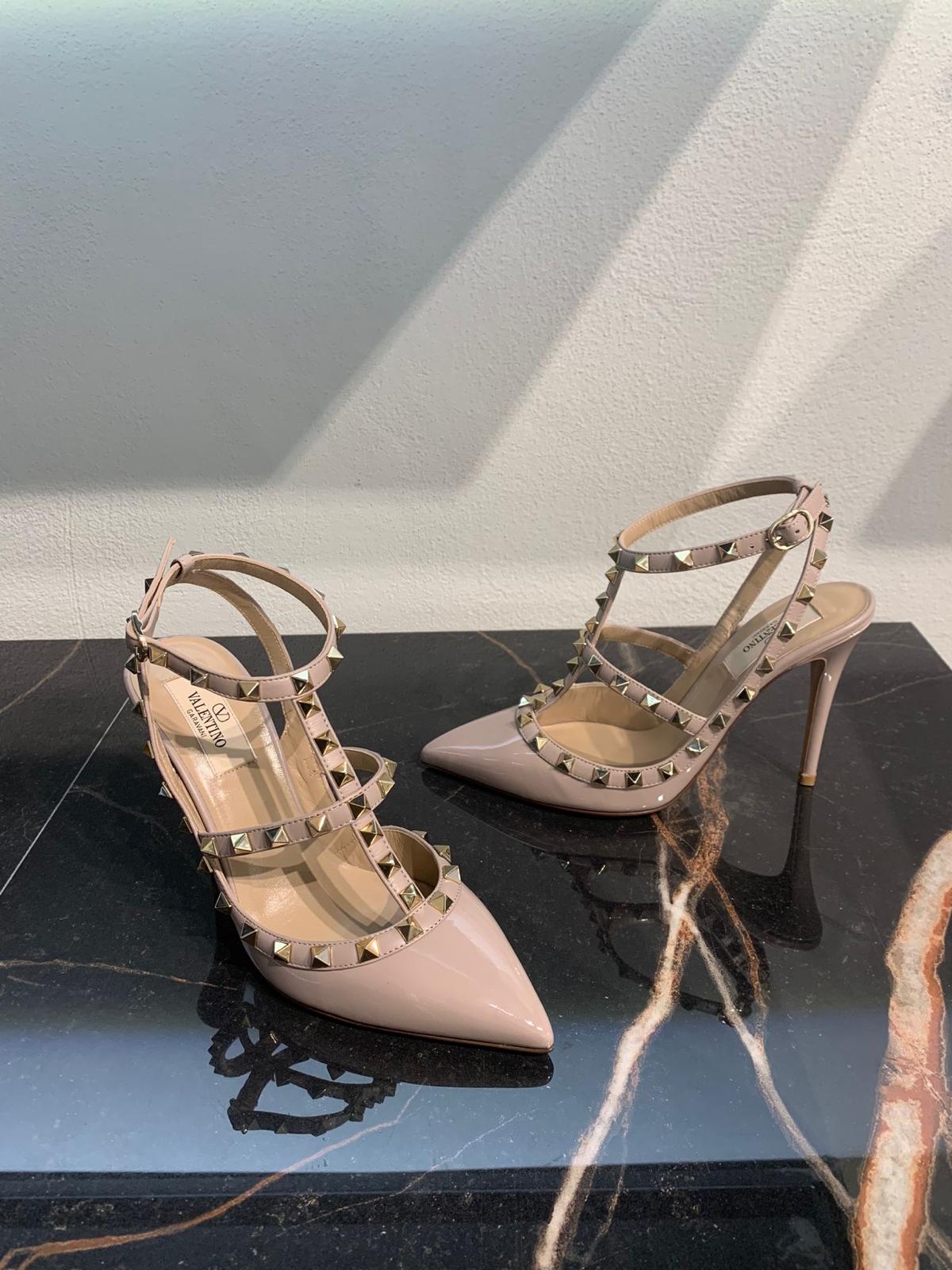 Valentino garavani SANDALO ROCKSTUDi
