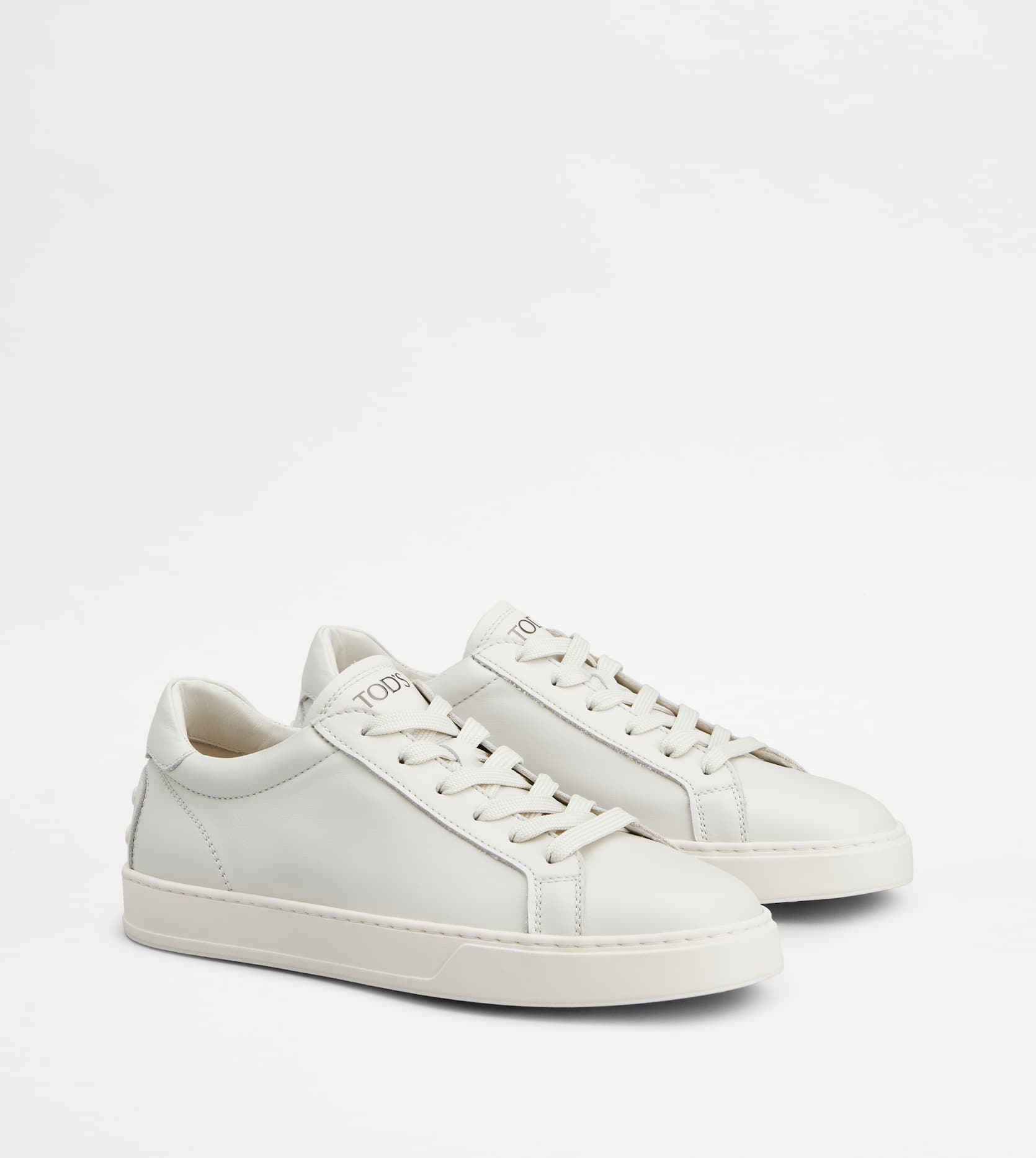 Tod’s sneakers in pelle bianca.